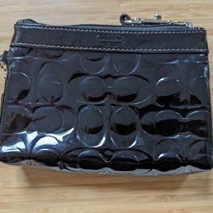 Coach Black Patent Leather Wristlet/Clutch (NWOT)